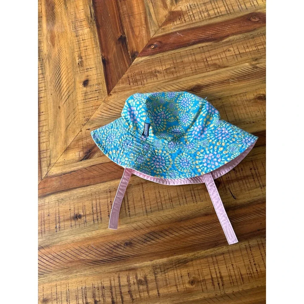 Vintage Patagonia Reversible Bucket Hat Baby Kids Colorful Kaleidoscope Print